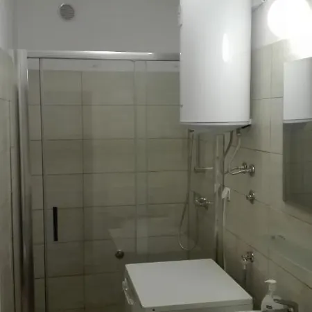 Unique Apartamento *