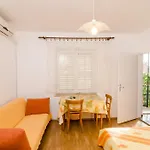 Apartman Unique